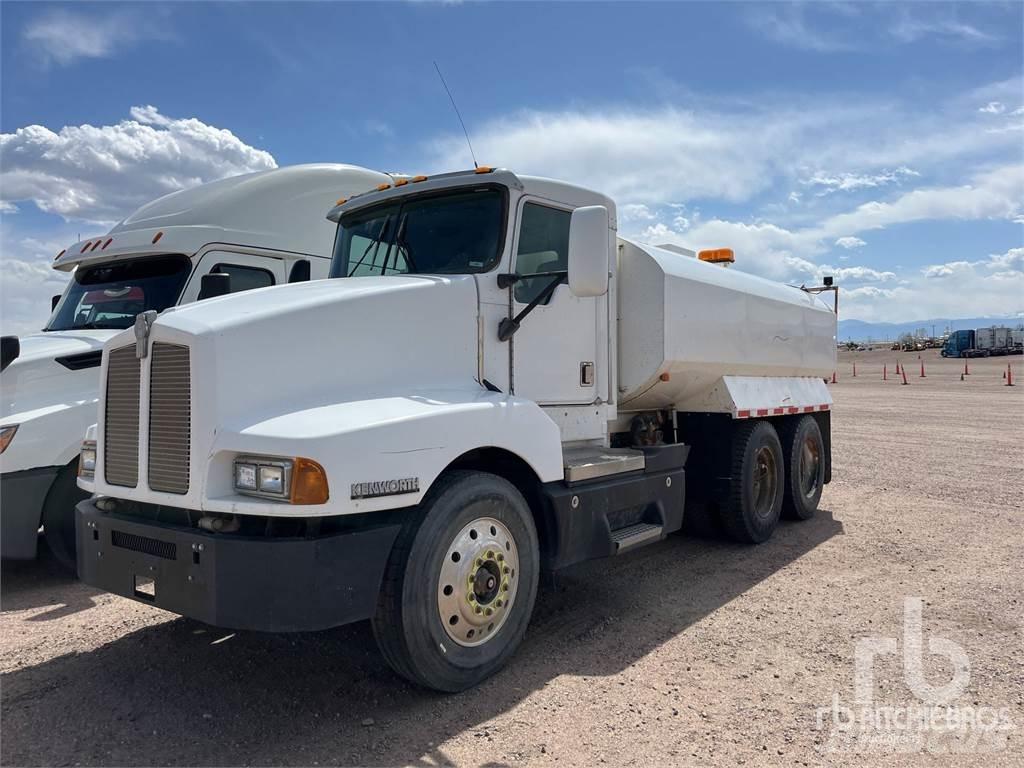 Kenworth T600 Su tankerleri