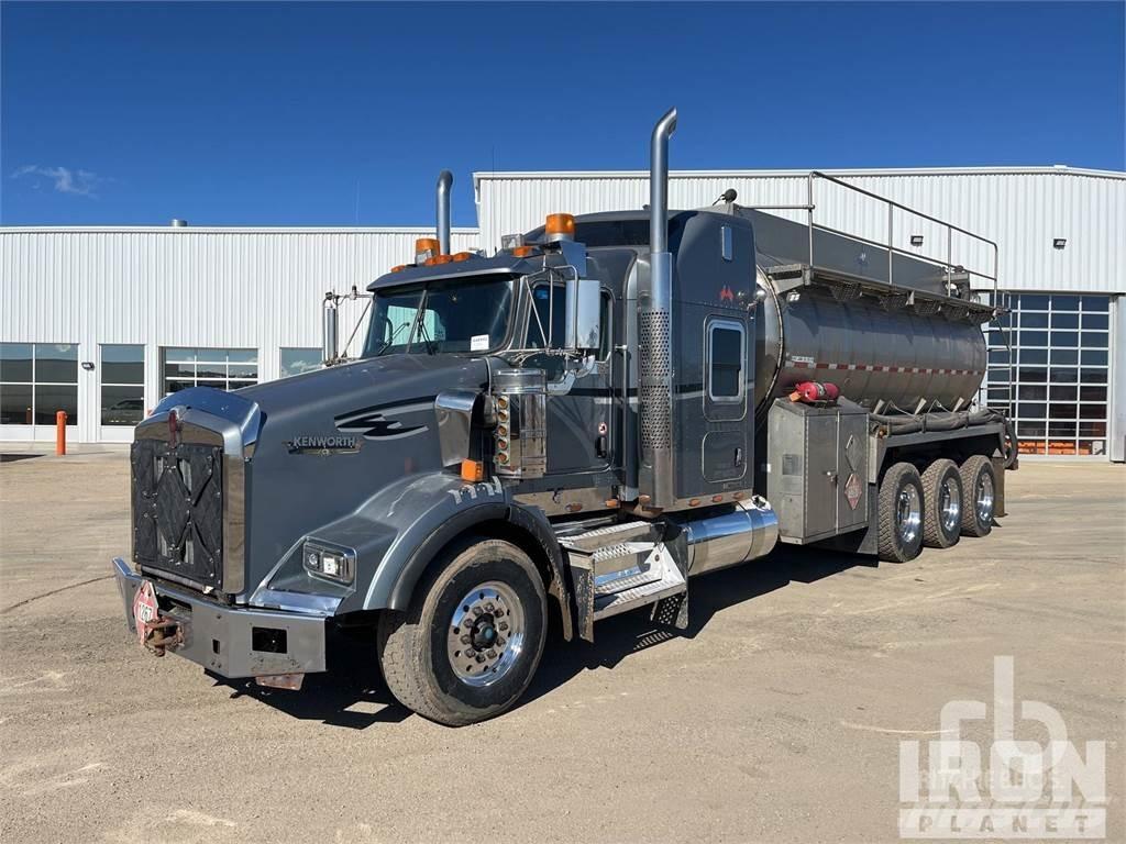 Kenworth T800 Tankerli kamyonlar