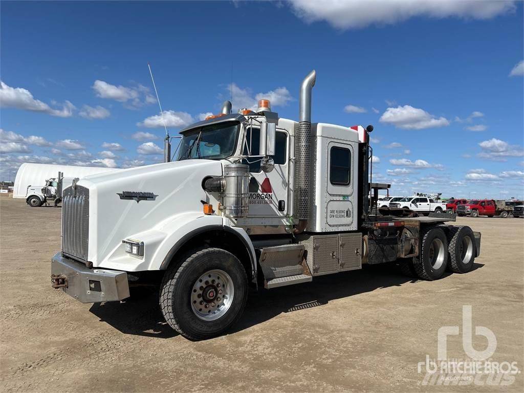 Kenworth T800 Düz Platformlu Oto Çekiciler/vinçli kamyonlar
