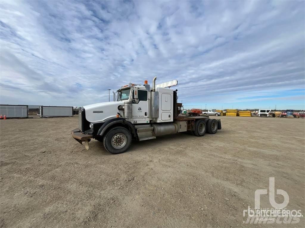 Kenworth T800 Düz Platformlu Oto Çekiciler/vinçli kamyonlar