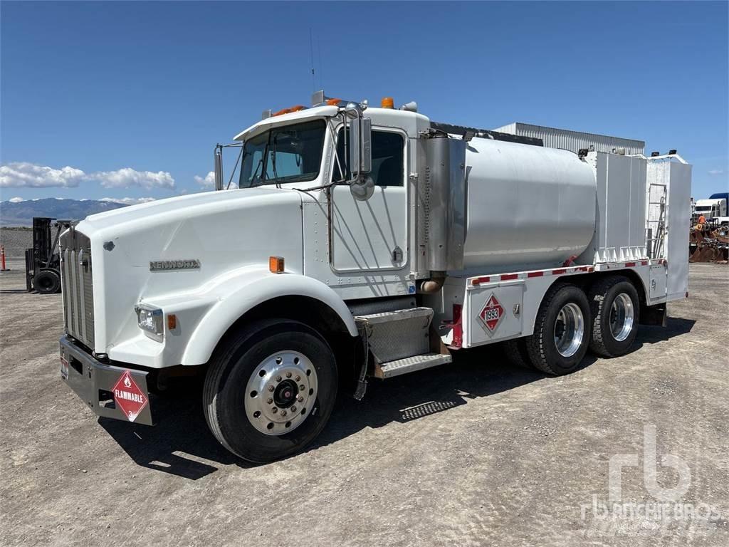 Kenworth T800 Tankerli kamyonlar