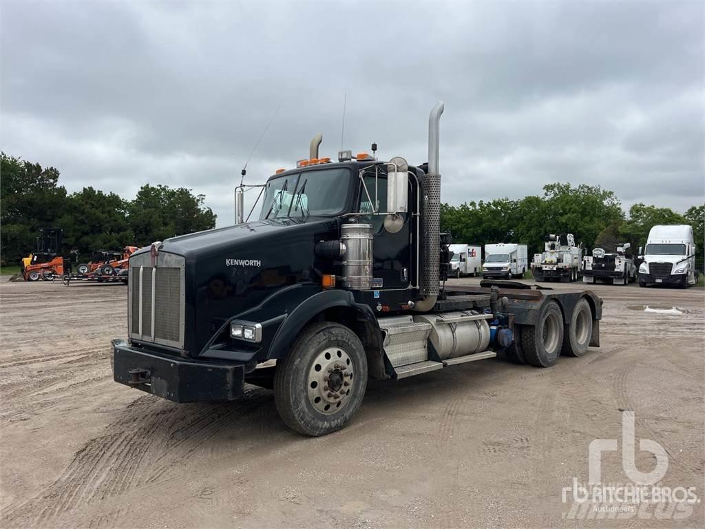 Kenworth T800 Düz Platformlu Oto Çekiciler/vinçli kamyonlar