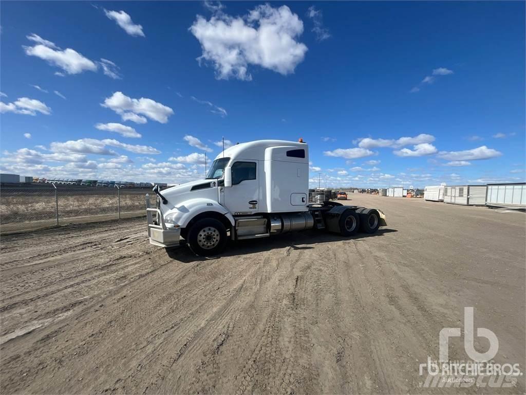 Kenworth T880 Çekiciler
