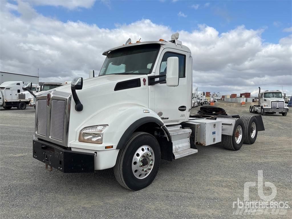 Kenworth T880 Çekiciler