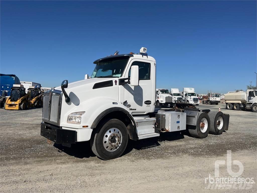 Kenworth T880 Çekiciler
