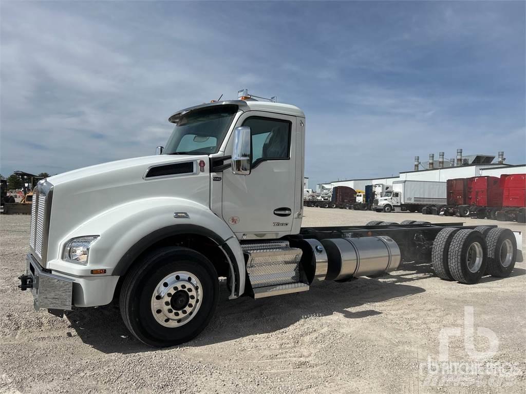 Kenworth T880 Çekiciler