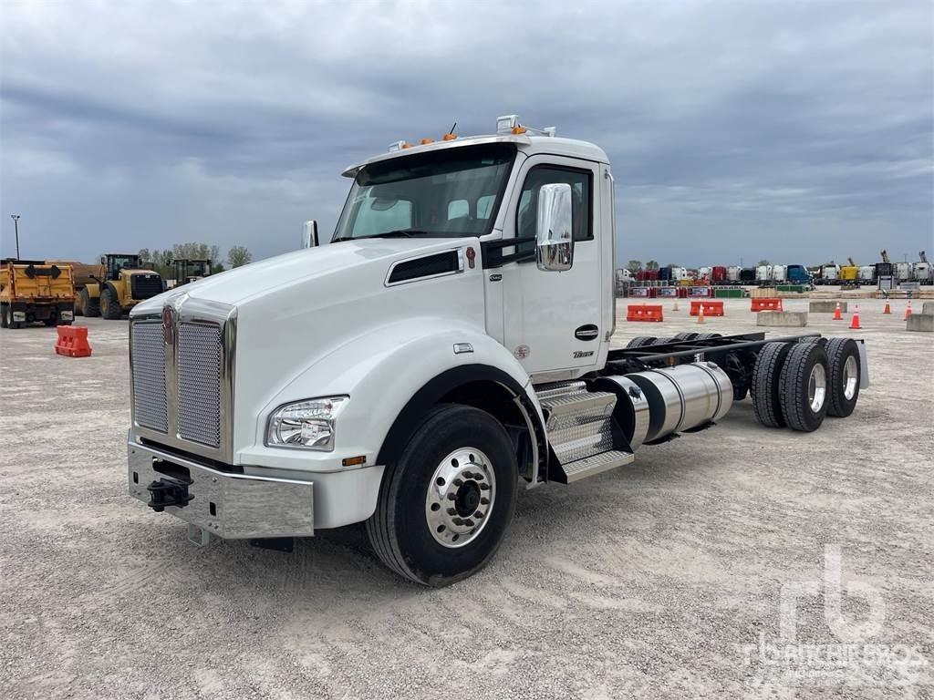 Kenworth T880 Çekiciler