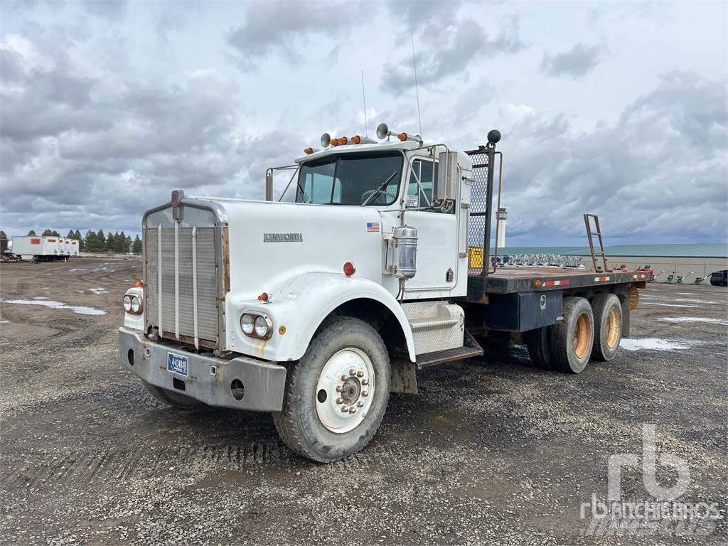 Kenworth W900 Flatbed kamyonlar