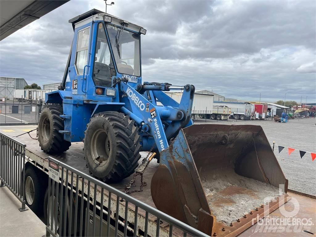 Kobelco LK200 Tekerlekli yükleyiciler