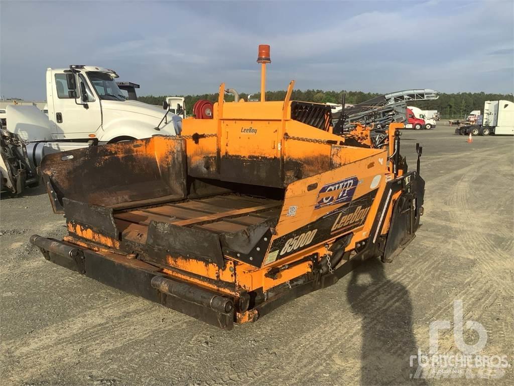 LeeBoy 8500D Asfalt sericiler
