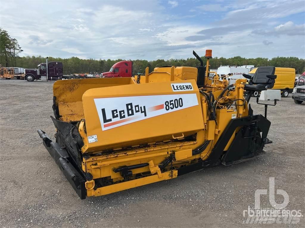 LeeBoy L8500 Asfalt sericiler