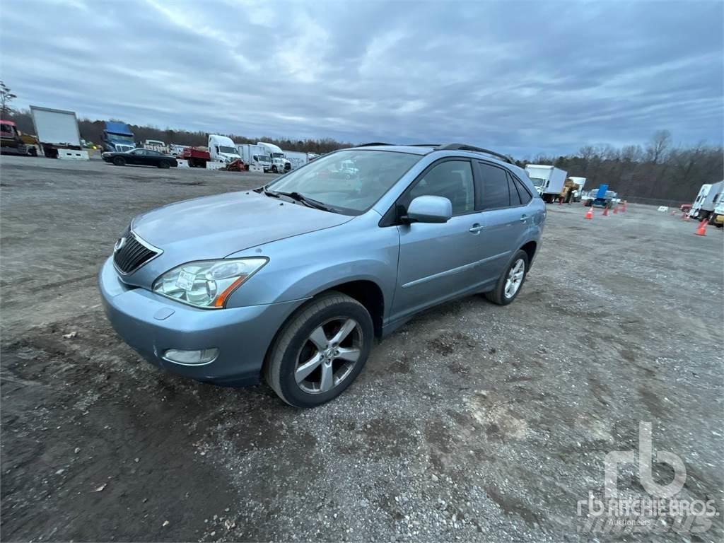 Lexus RX330 Pikaplar