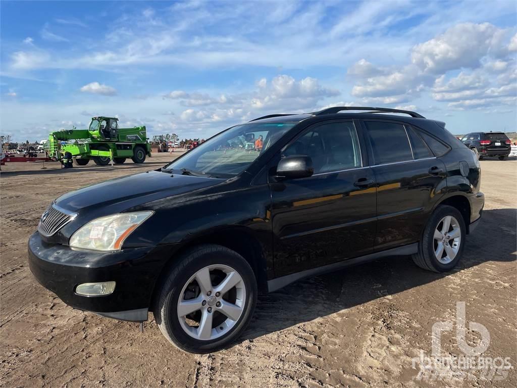 Lexus RX330 Pikaplar