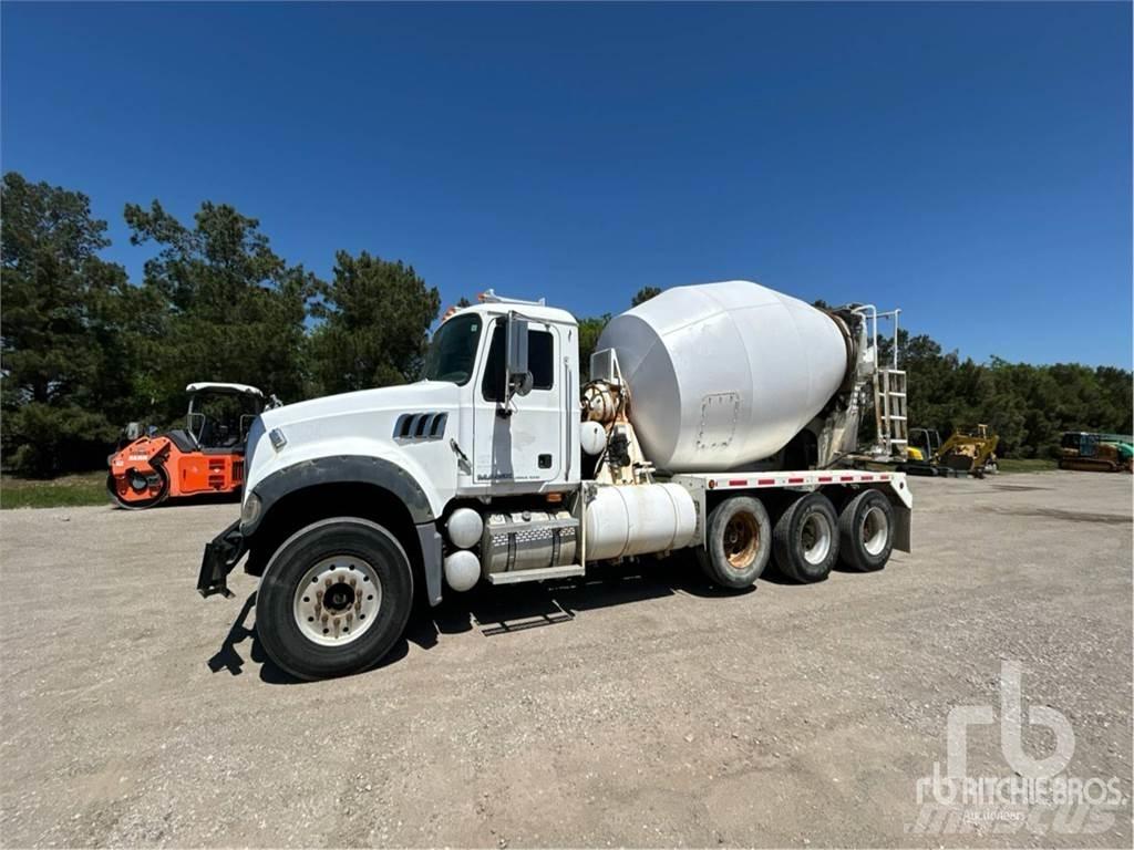 Mack CPT713 Transmikserler