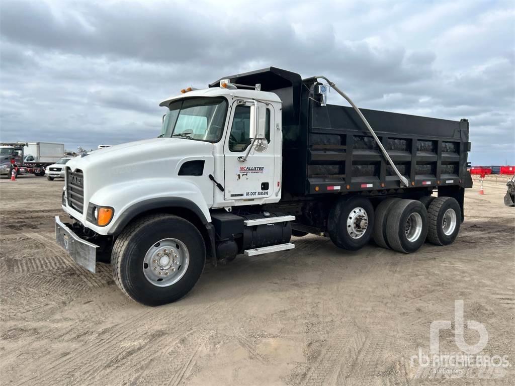 Mack CV713 Damperli kamyonlar