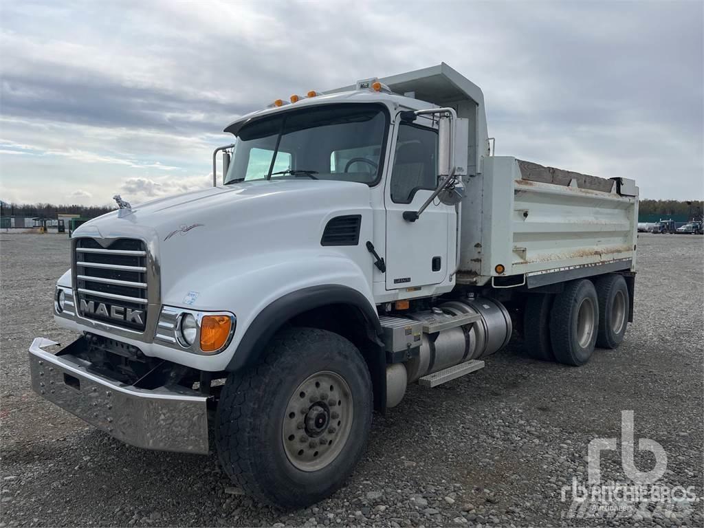 Mack CV713 Damperli kamyonlar