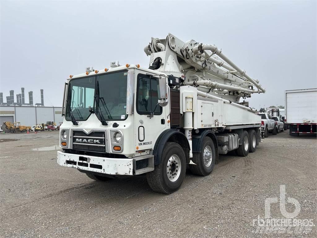 Mack MRU613 Transmikserler