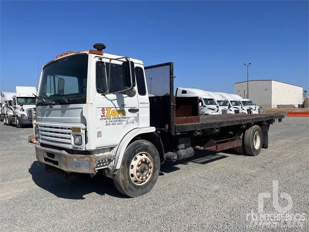Mack MS250P Flatbed kamyonlar