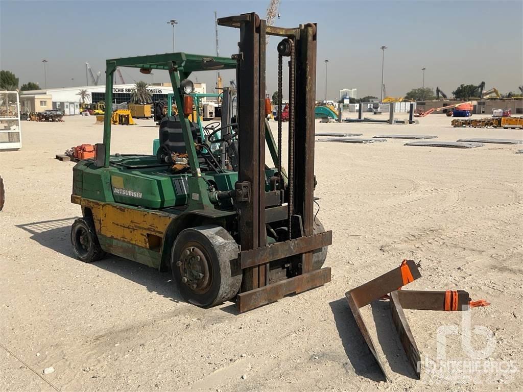 Mitsubishi FG40 Dizel forkliftler