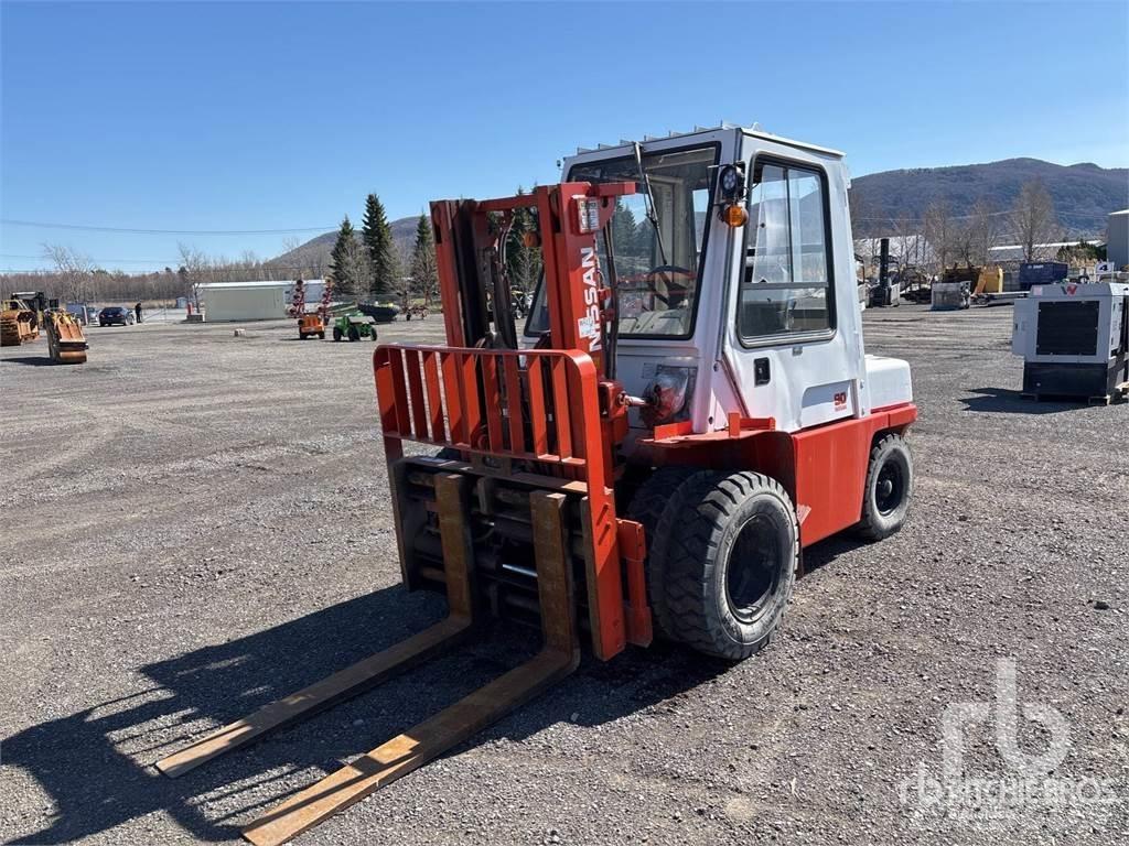 Nissan 90 Dizel forkliftler