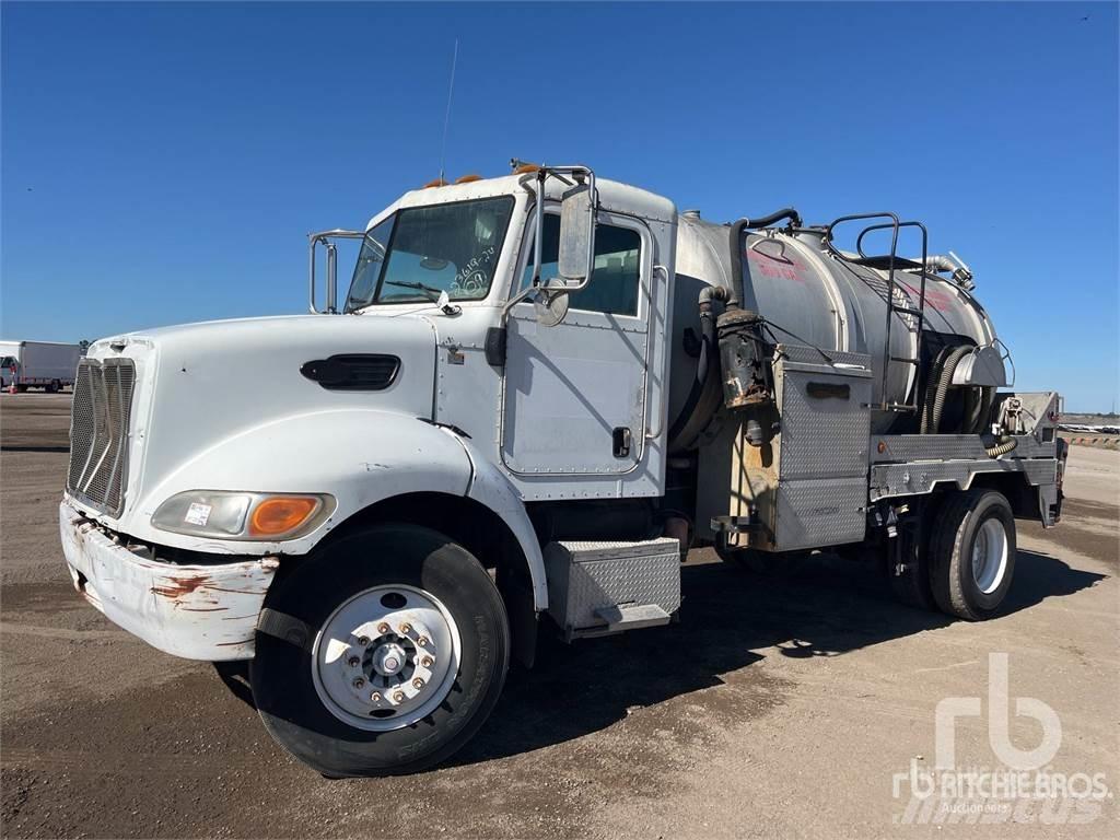 Peterbilt 335 Vidanjörler