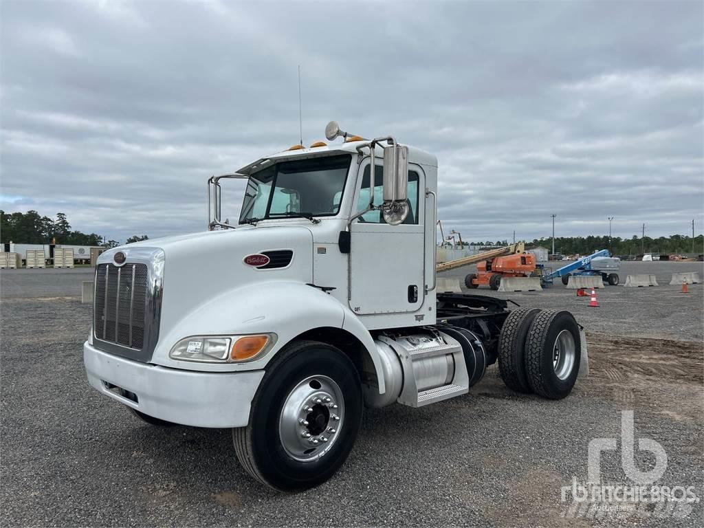 Peterbilt 337 Çekiciler