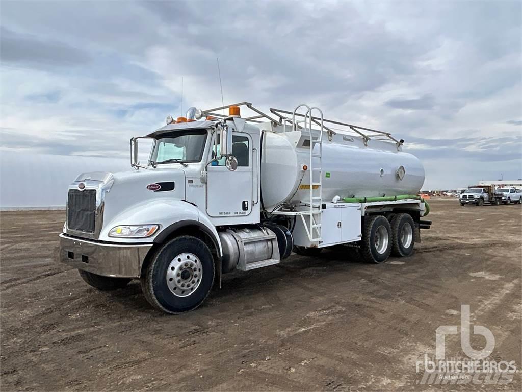 Peterbilt 348 Su tankerleri