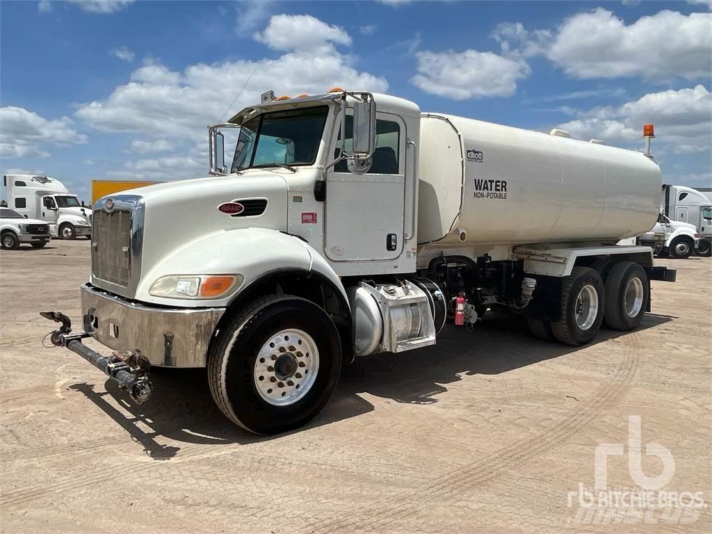 Peterbilt 348 Su tankerleri