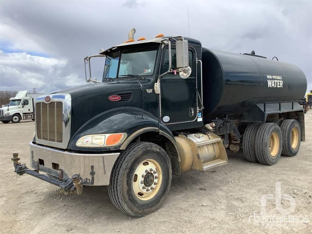 Peterbilt 348 Su tankerleri