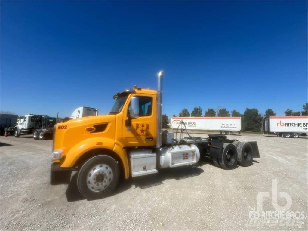 Peterbilt 567 Çekiciler