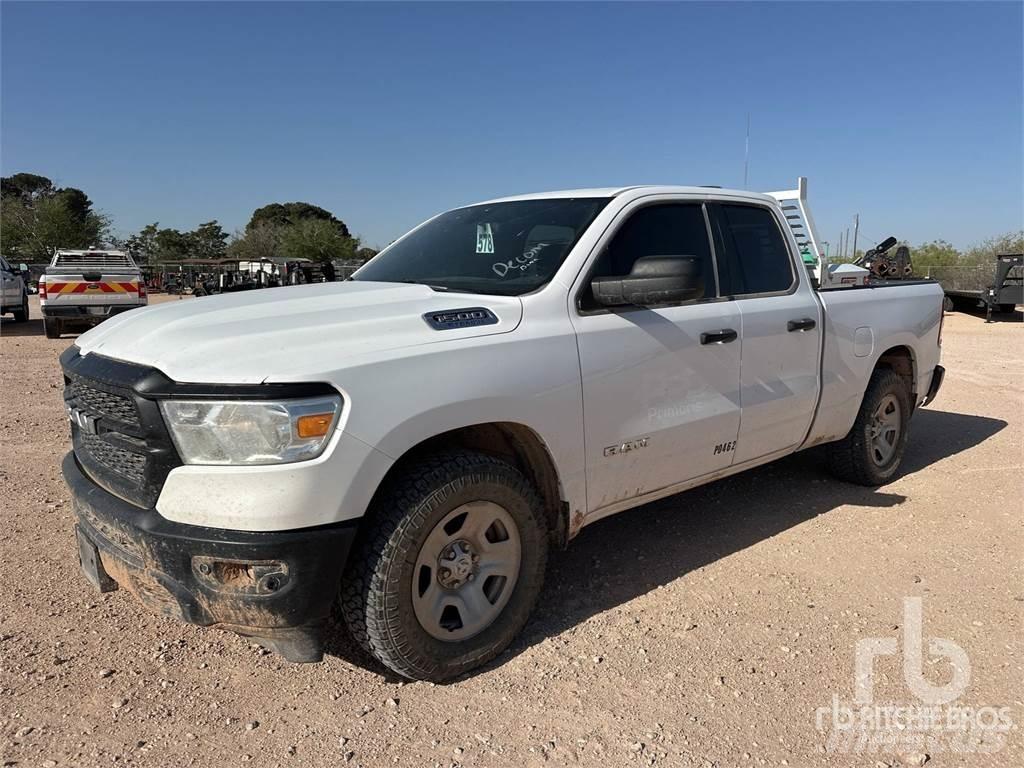RAM 1500 Pikaplar