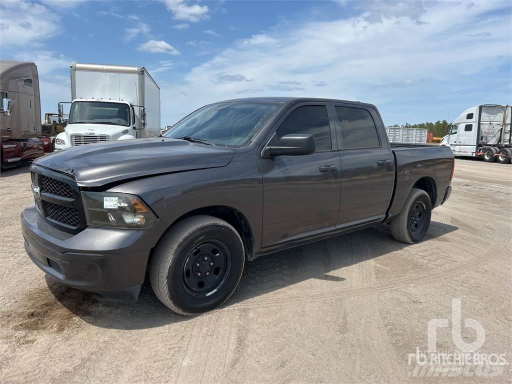 RAM 1500 Pikaplar