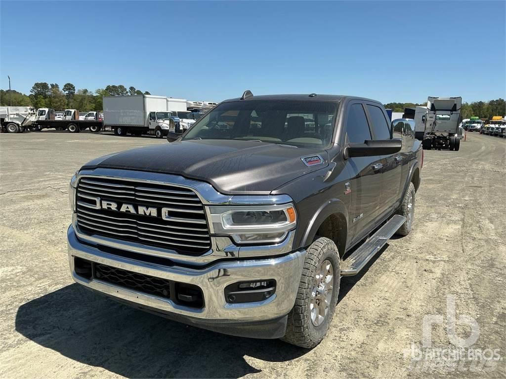RAM 2500 Pikaplar