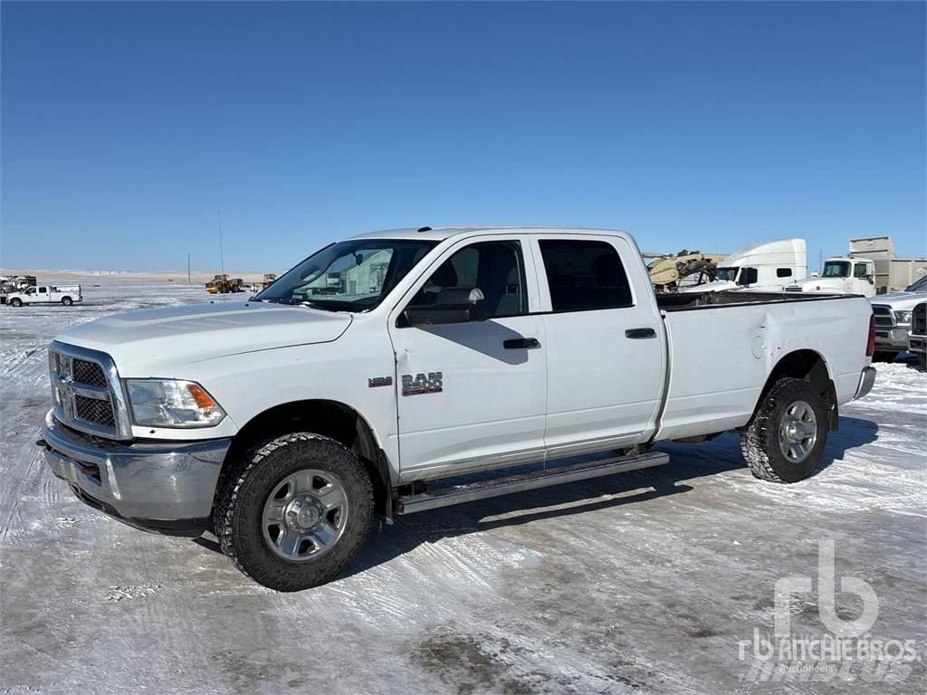 RAM 2500 Pikaplar