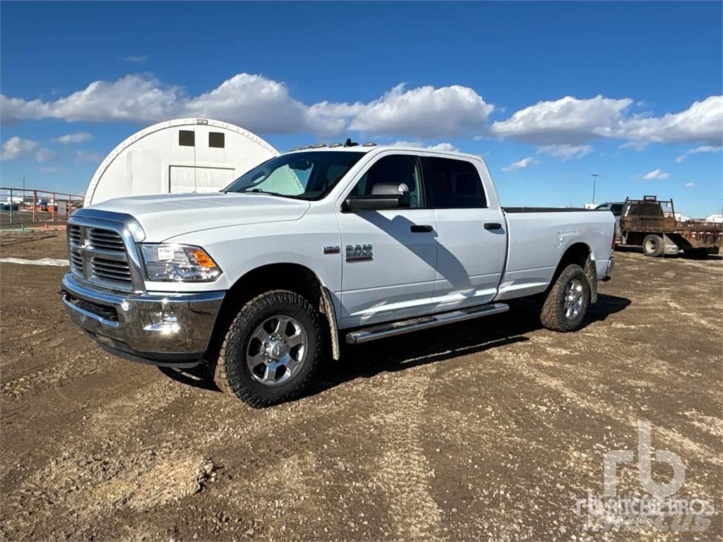 RAM 2500 Pikaplar
