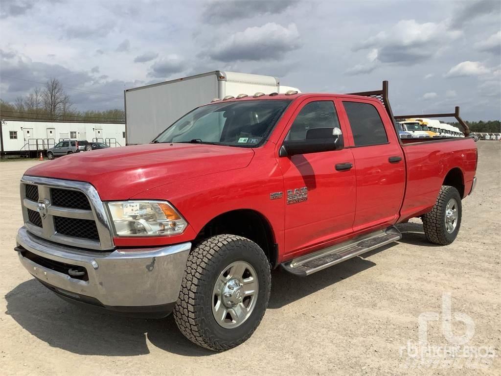 RAM 2500 Pikaplar