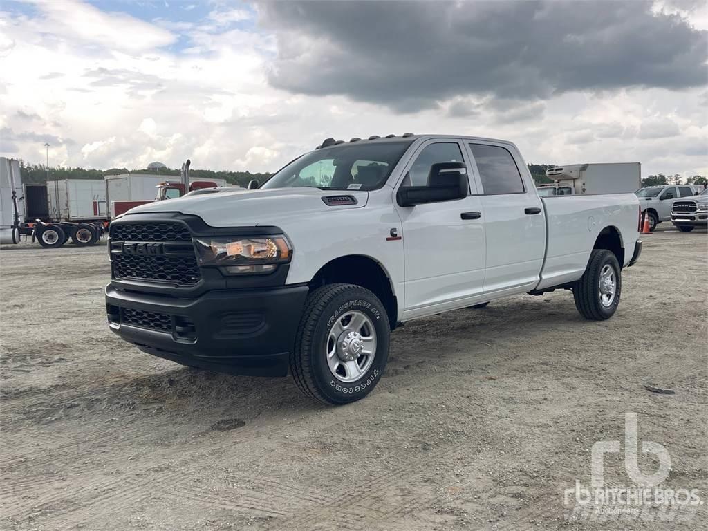 RAM 2500 Pikaplar