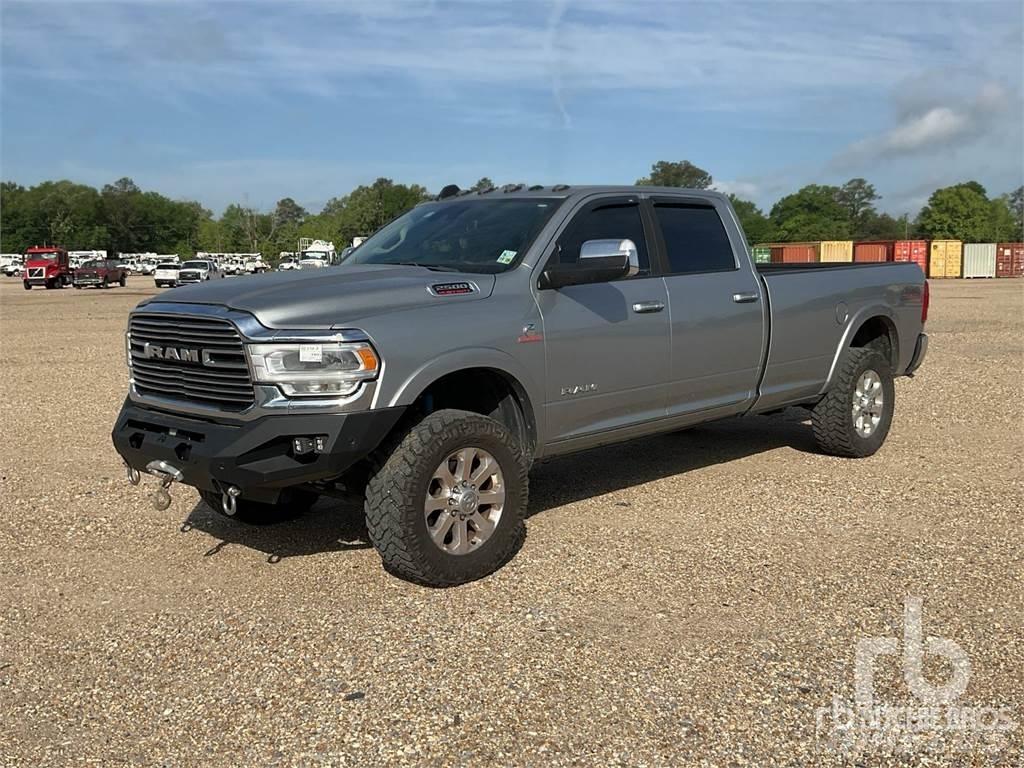 RAM 2500 Pikaplar