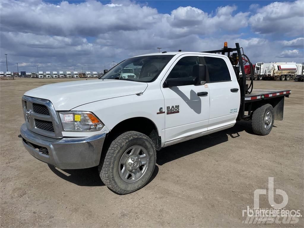 RAM 3500 Flatbed kamyonlar