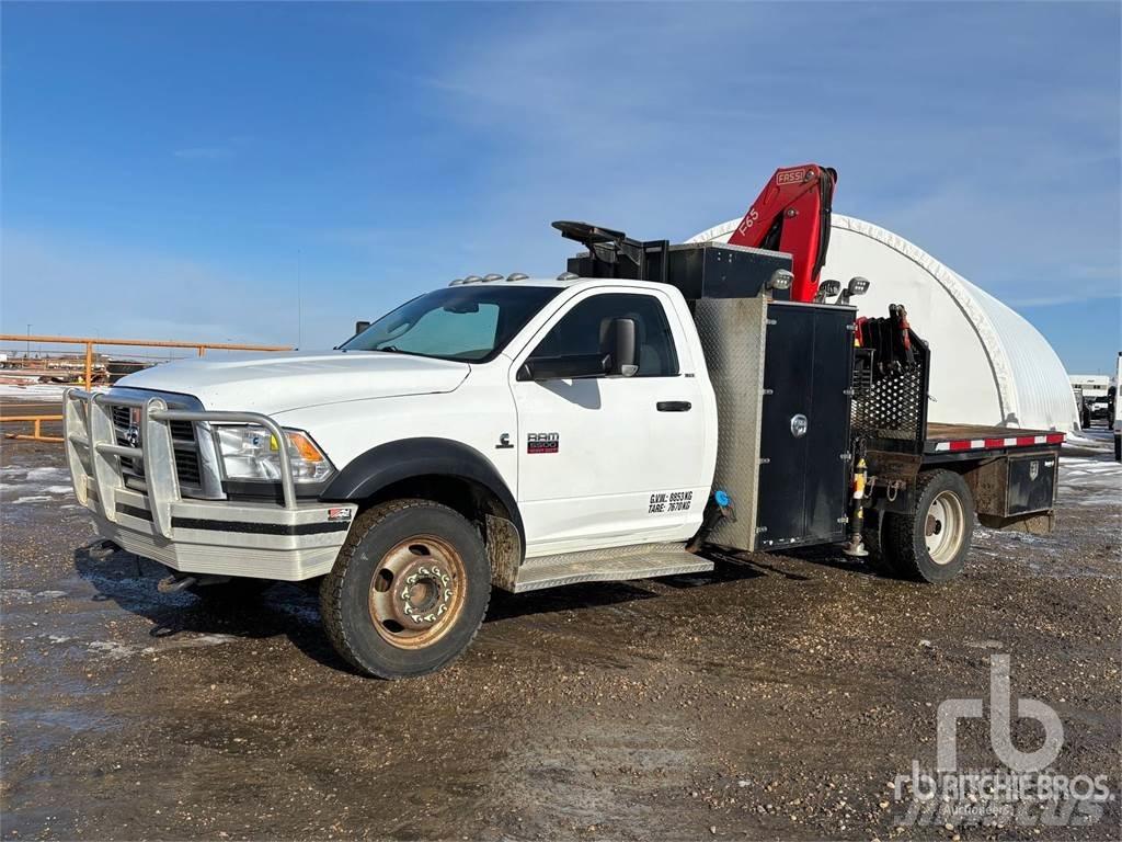 RAM 5500 Araç üzeri vinçler