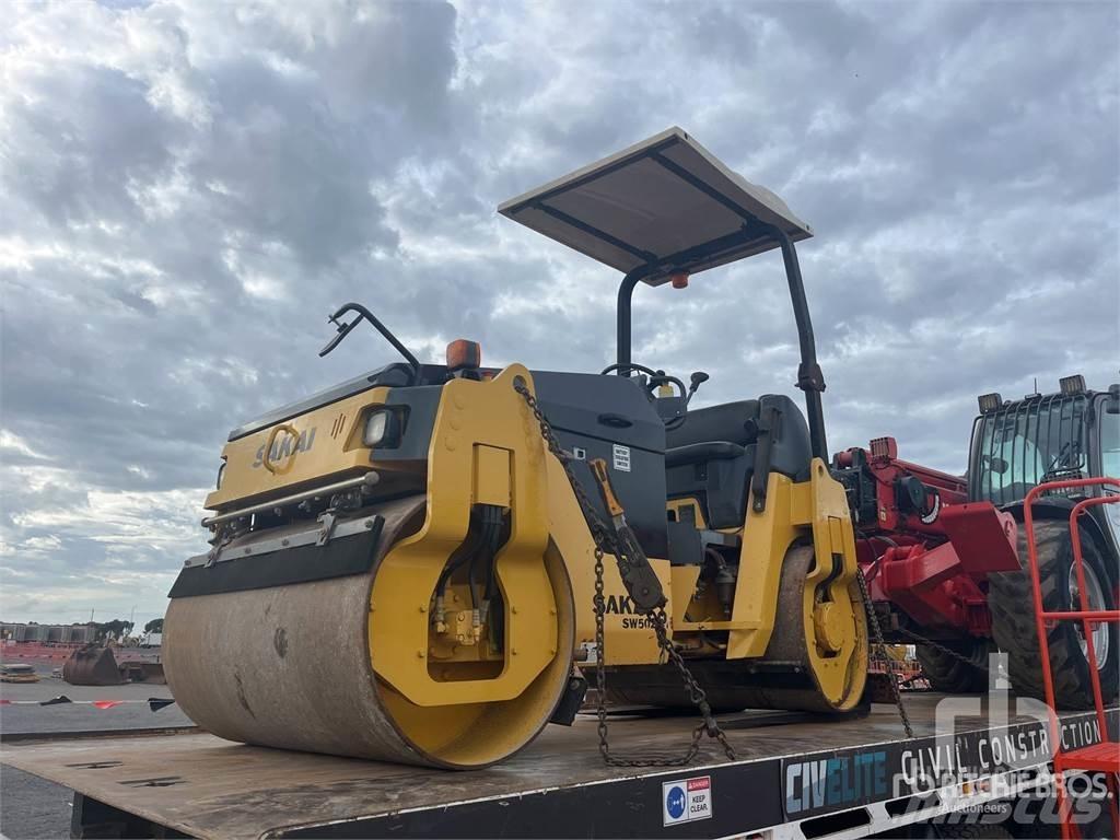 Sakai SW502S1 Çift tamburlu silindirler
