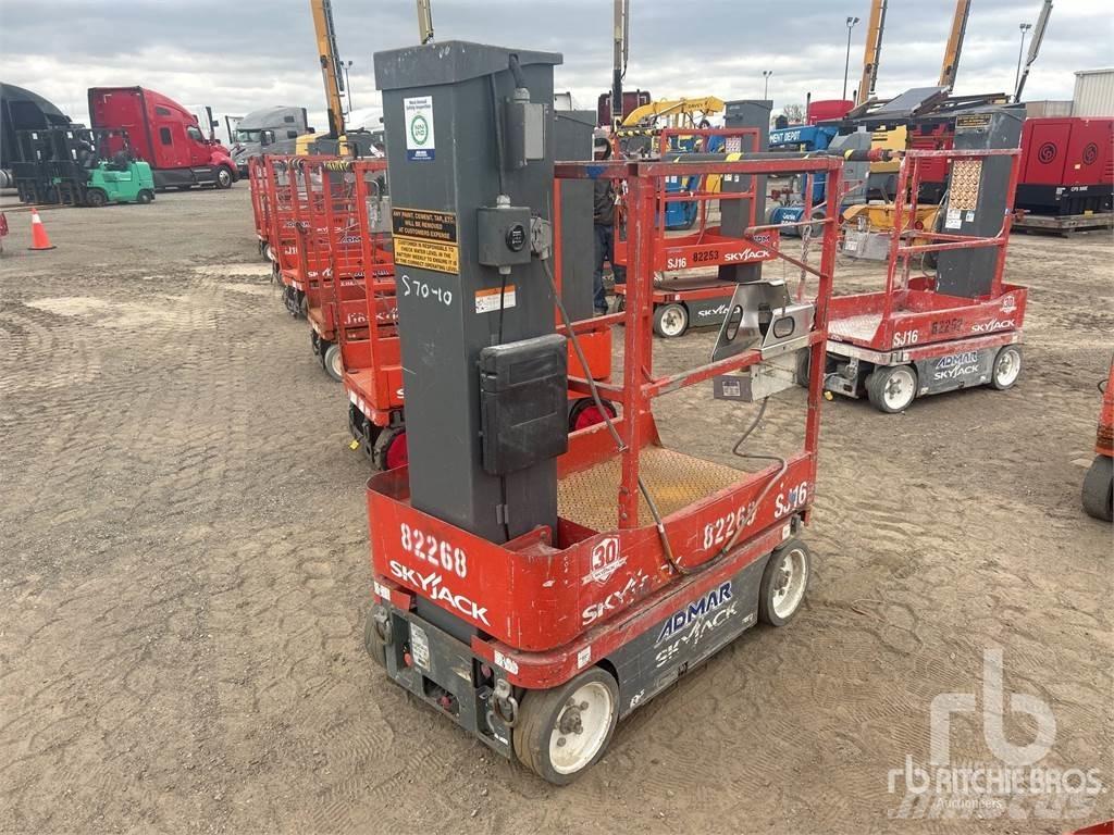 SkyJack SJ16 Dış cephe asansörleri