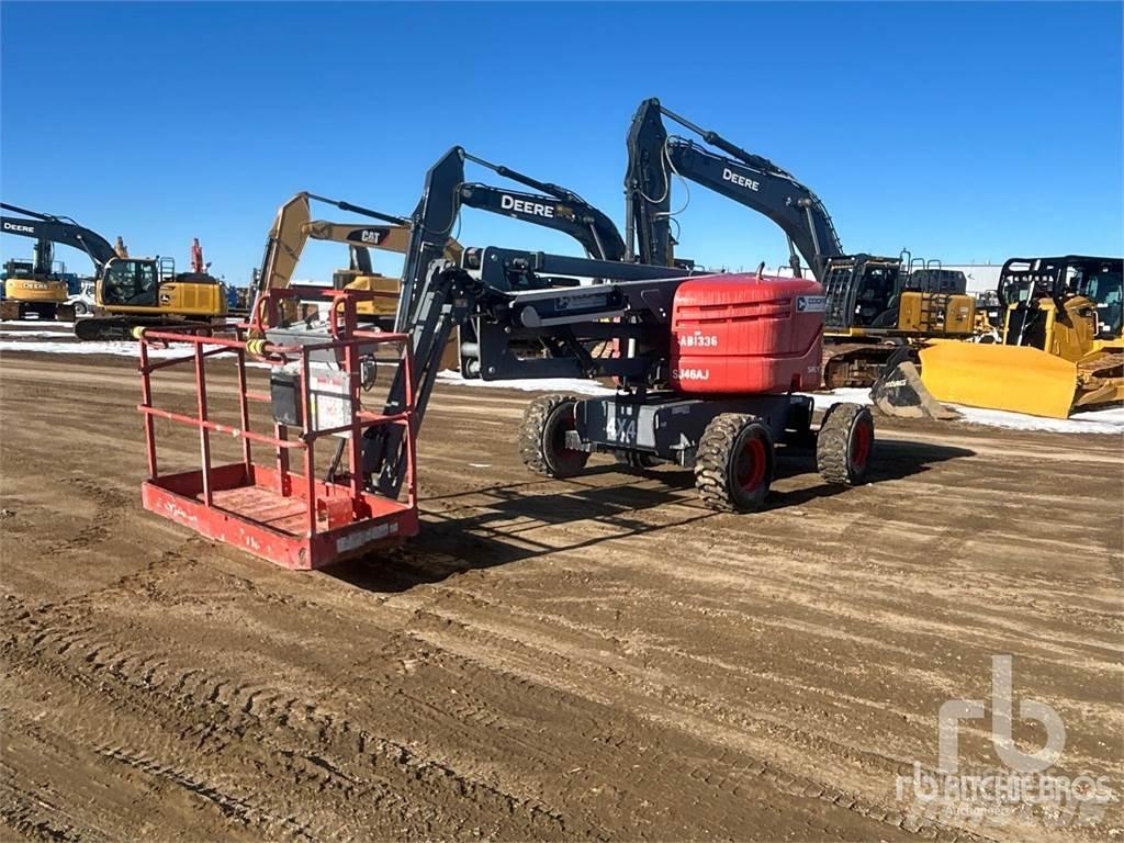 SkyJack SJ46AJ Körüklü personel platformları
