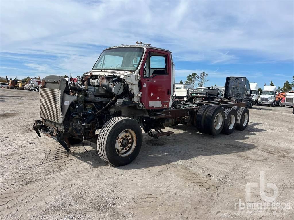 Sterling L9500 Çekiciler