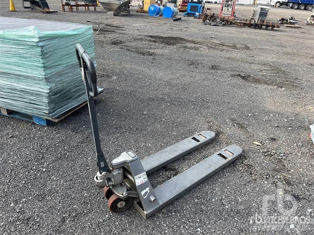 Sumner 2118 Dış cephe asansörleri