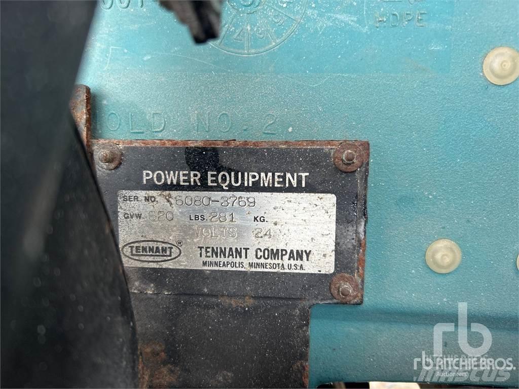 Tennant 6080 Cadde süpürücüler