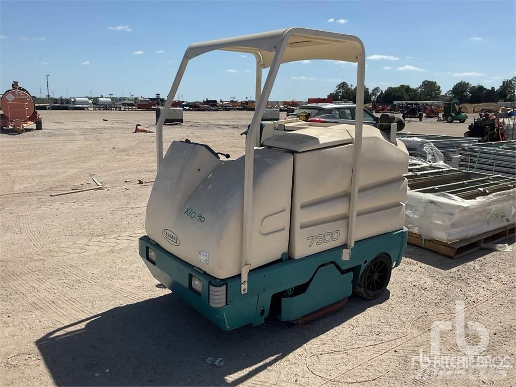 Tennant 7300 Cadde süpürücüler
