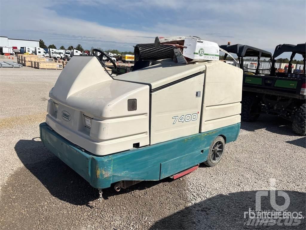 Tennant 7400 Cadde süpürücüler