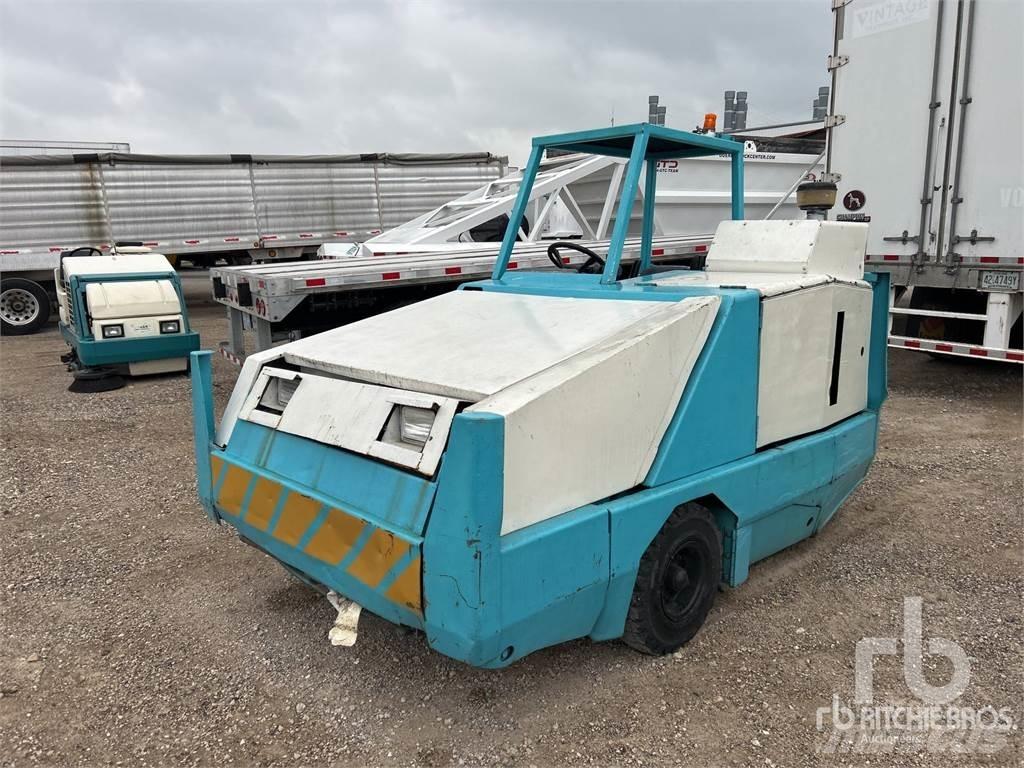 Tennant 800 Cadde süpürücüler