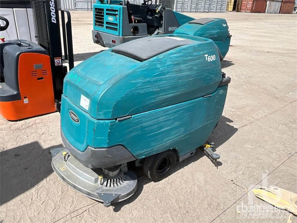Tennant T600 Cadde süpürücüler